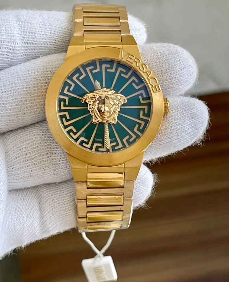 Versace Medusa Infinite