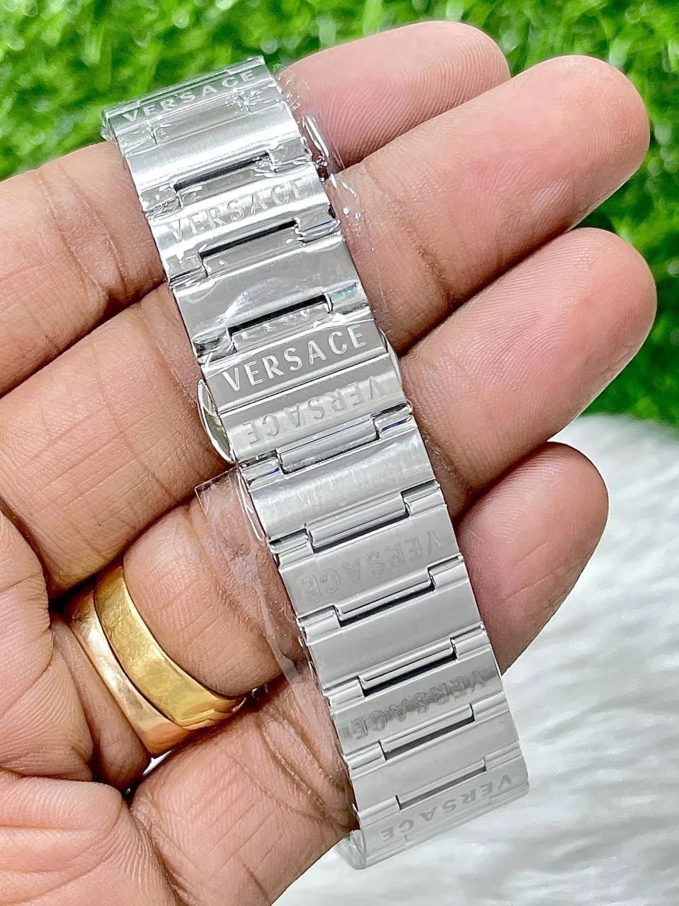 first copy watches Versace Silver NXT to Original Premium Watch Store Versace Silver NXT to Original - Image 5