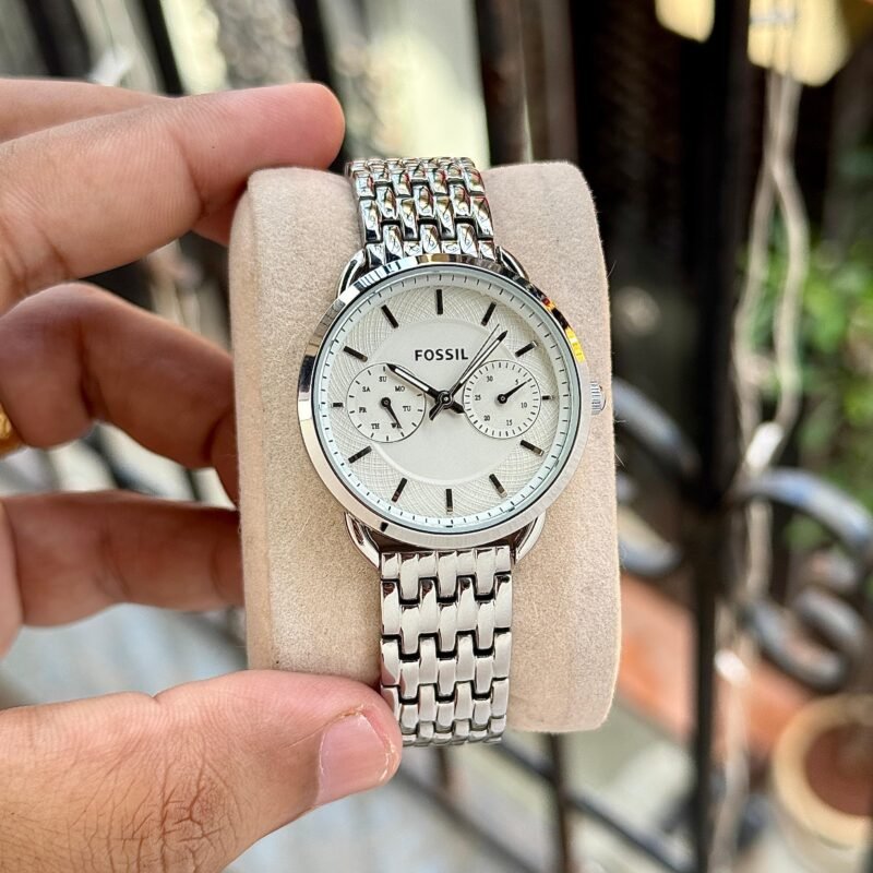 79ce1607 2c9c 4c17 98b3 707a6f46fdcc scaled https://premiumwatchstore.in/Shop/fossil-tailor-analog-multifunctional/