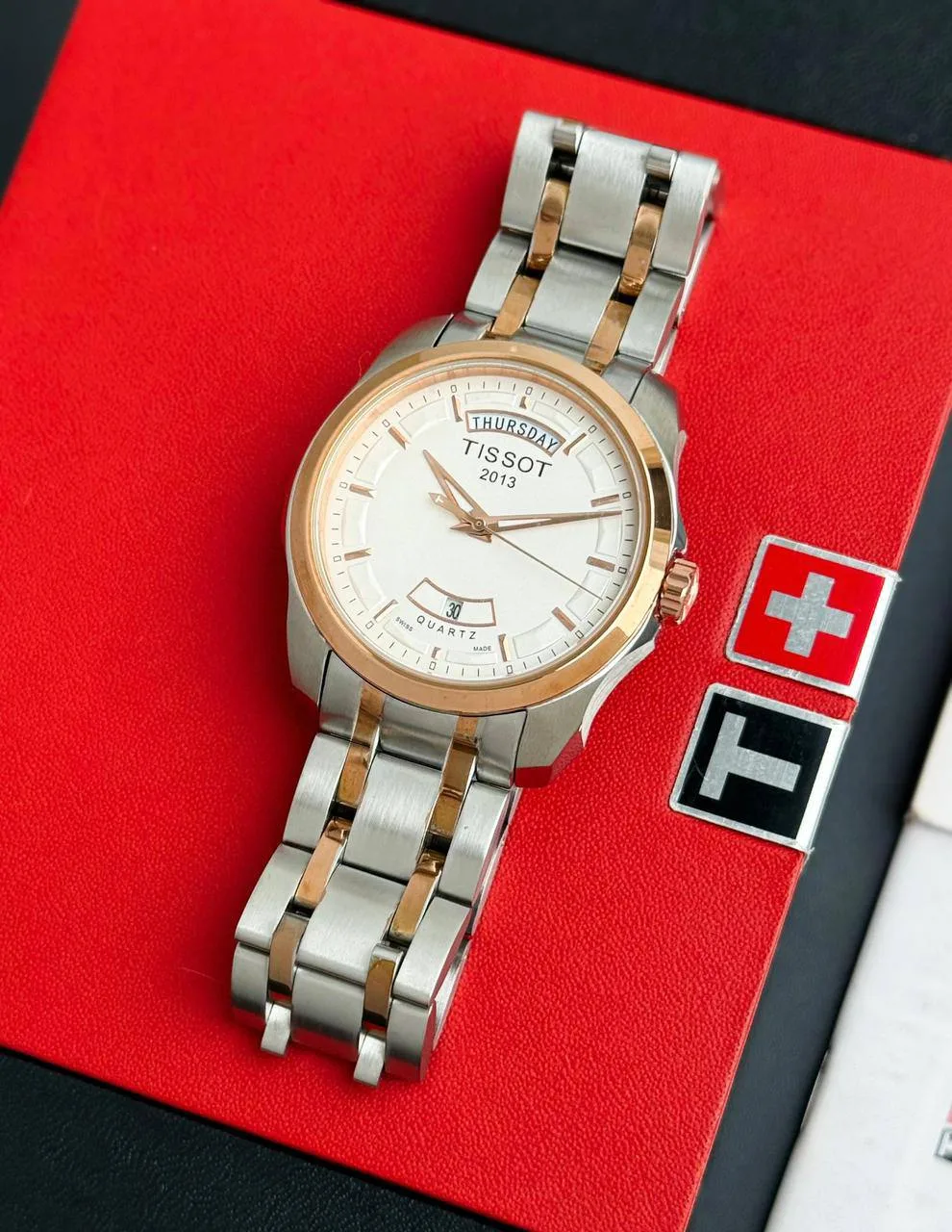 Watches Tissot T-Classic Day-Date Premium Tissot T-Classic Day-Date - Image 4