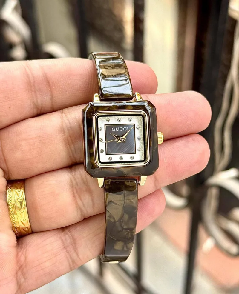 Gucci Classic Square Case