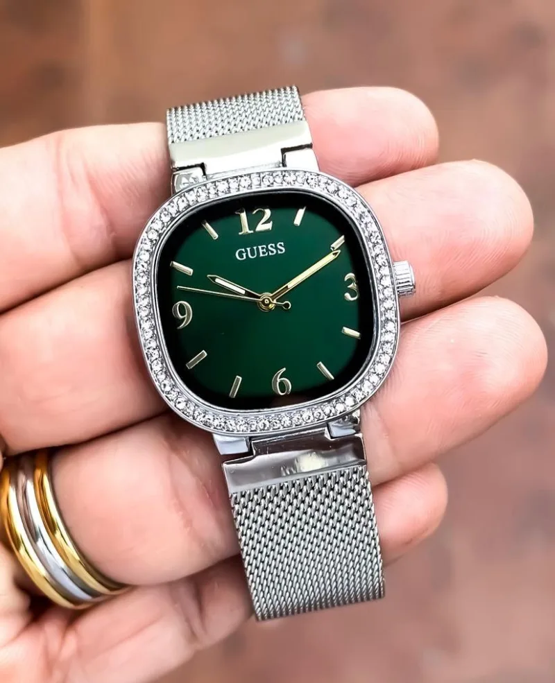 Guess women watch – Green Dial Edition