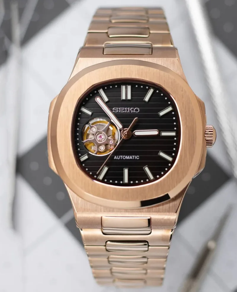 Seiko Nautilus-Style Automatic Men’s Watch