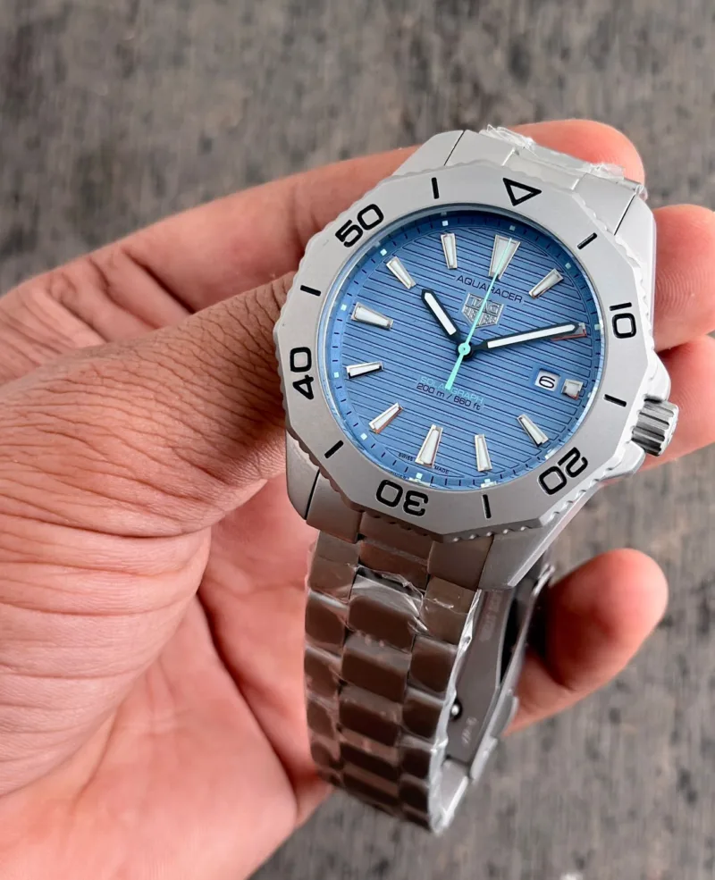 TAG Heuer Aquaracer Professional 200