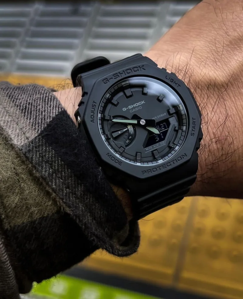 G-Shock Casio Oak GA-2110 – Black World Time Edition (Unisex)