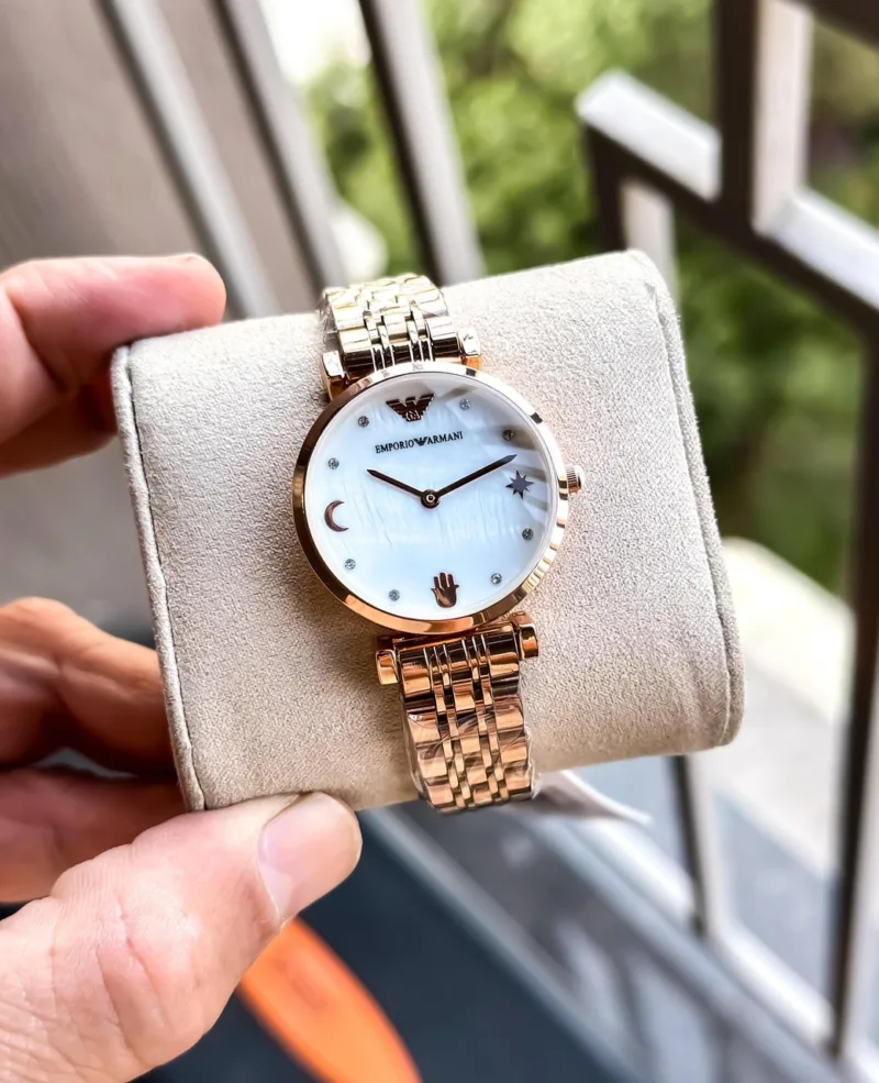 Emporio Armani Women’s Rose Gold Slim Analog Watchdd