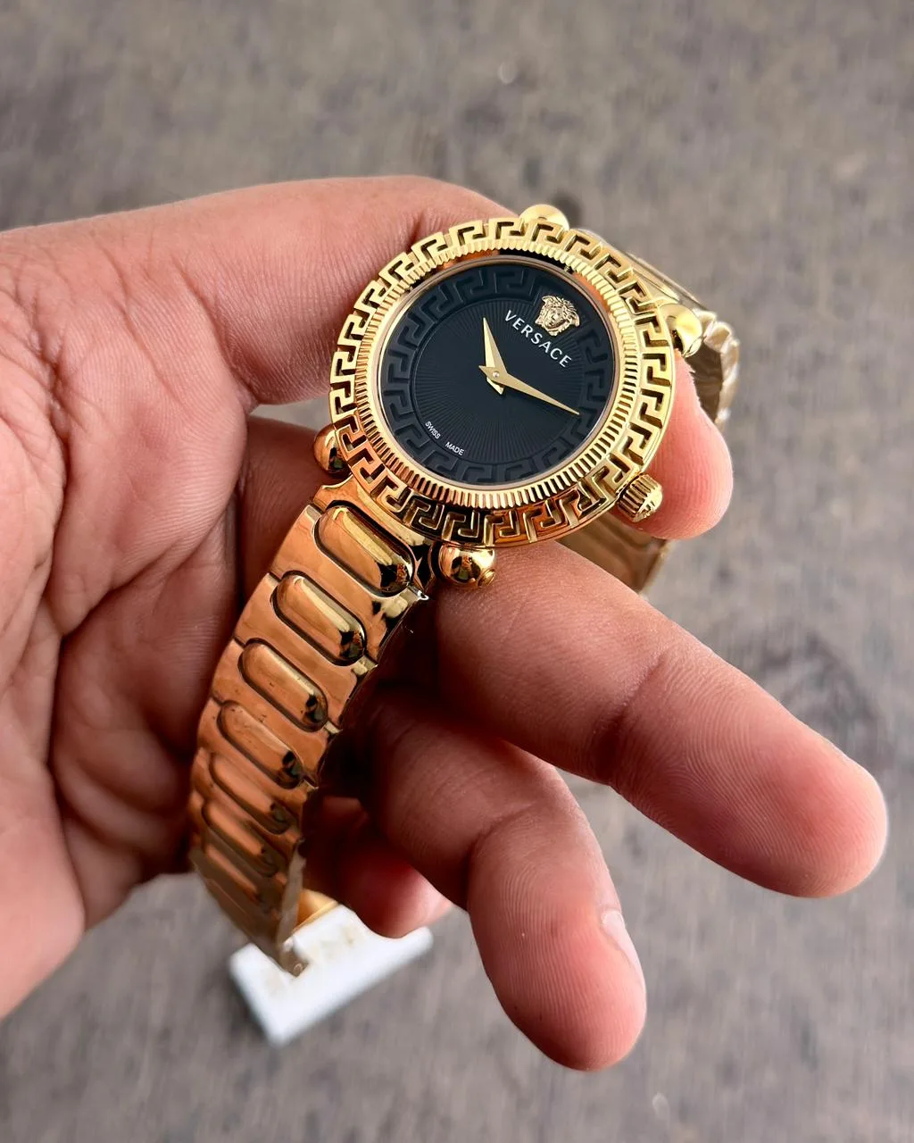 first copy watches Watches Versace VE6I00423 Watch for Women Premium Versace VE6I00423 Watch for Women