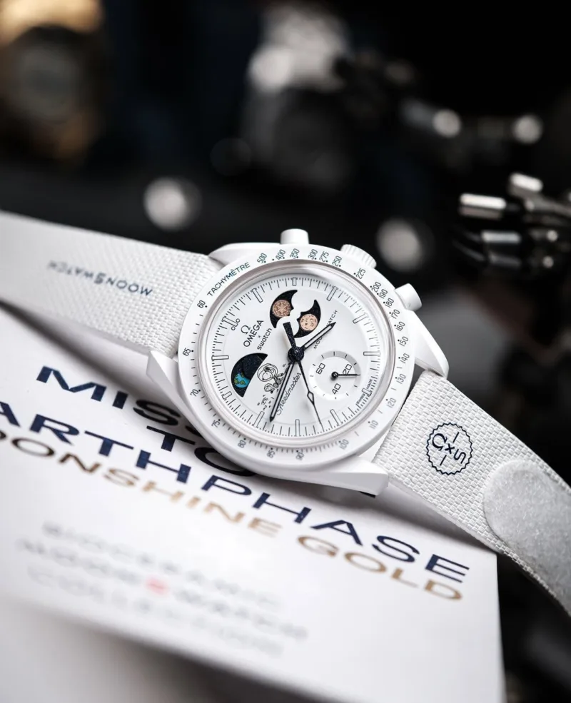 Omega x Swatch MoonSwatch Mission to Earthphase