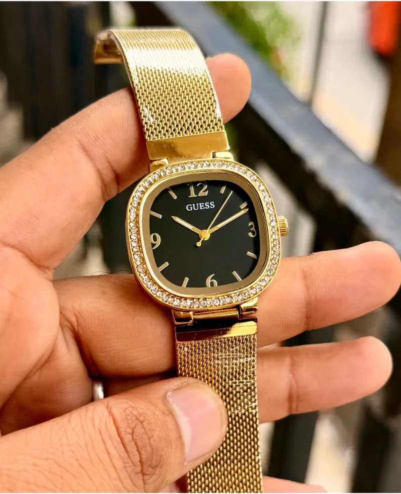 Guess Tapestry Gold Squarea