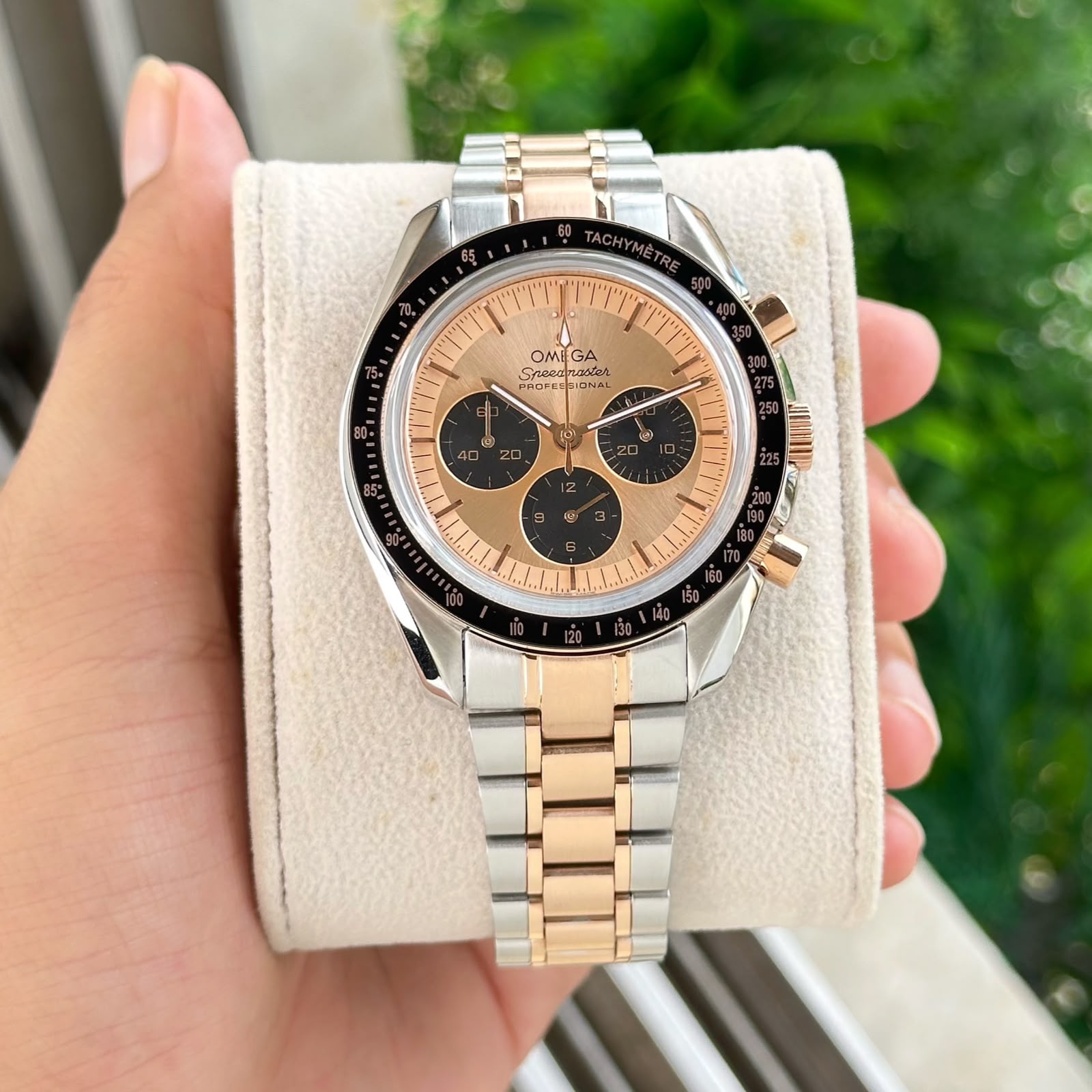 Omega Speedmaster Moonwatch Chronograph