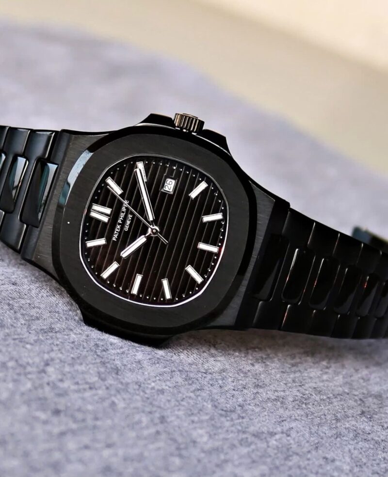 Patek Philippe Nautilus Black