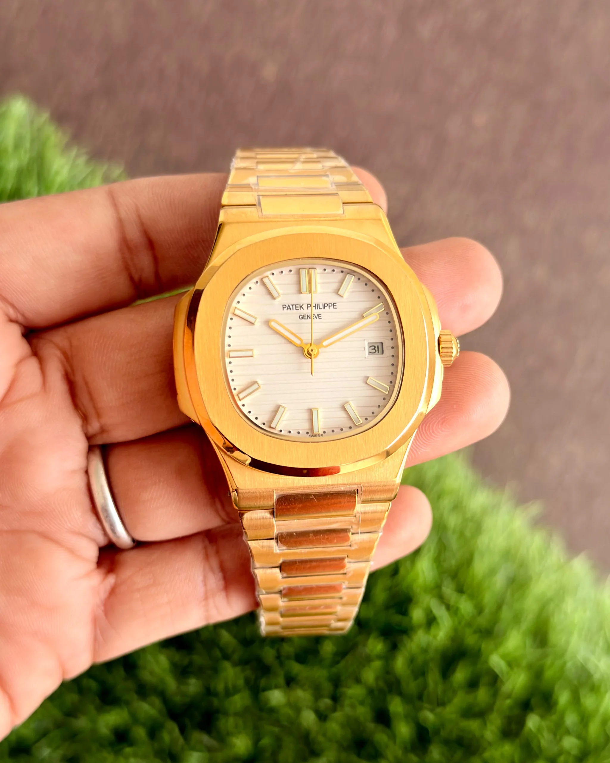 Patek Philippe Nautilus Style Automatic Gold