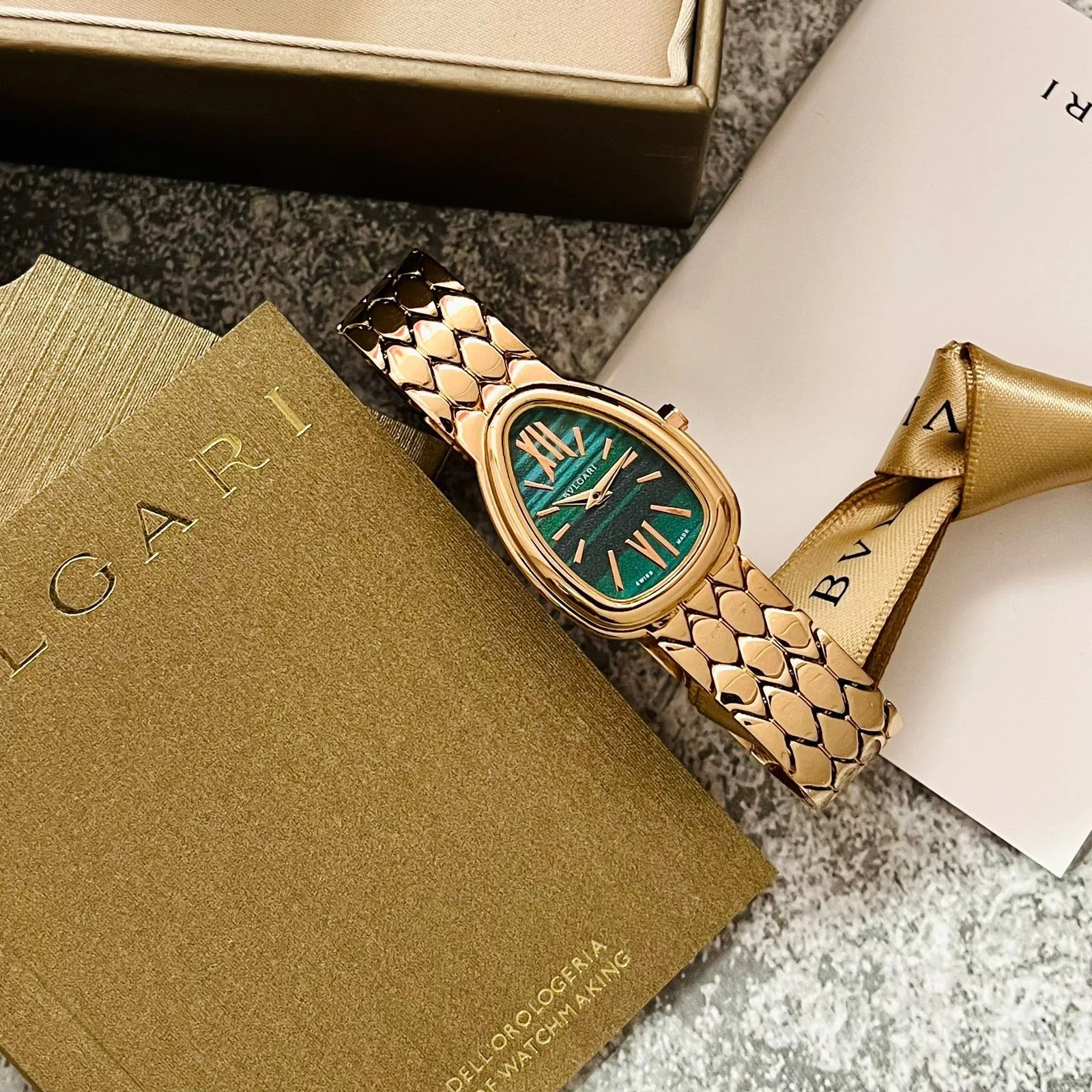Bvlgari Serpenti Malachite Dial & Rose-Gold-Tone