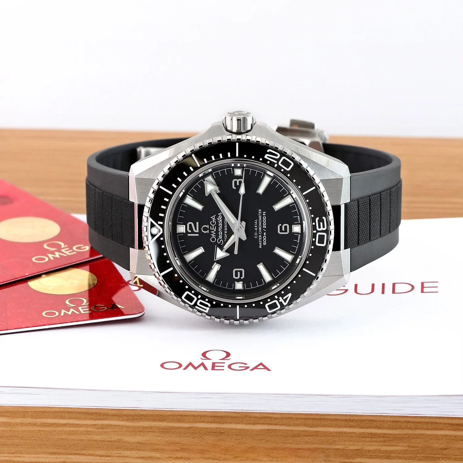 men Omega Seamaster Planet Ocean 600M
