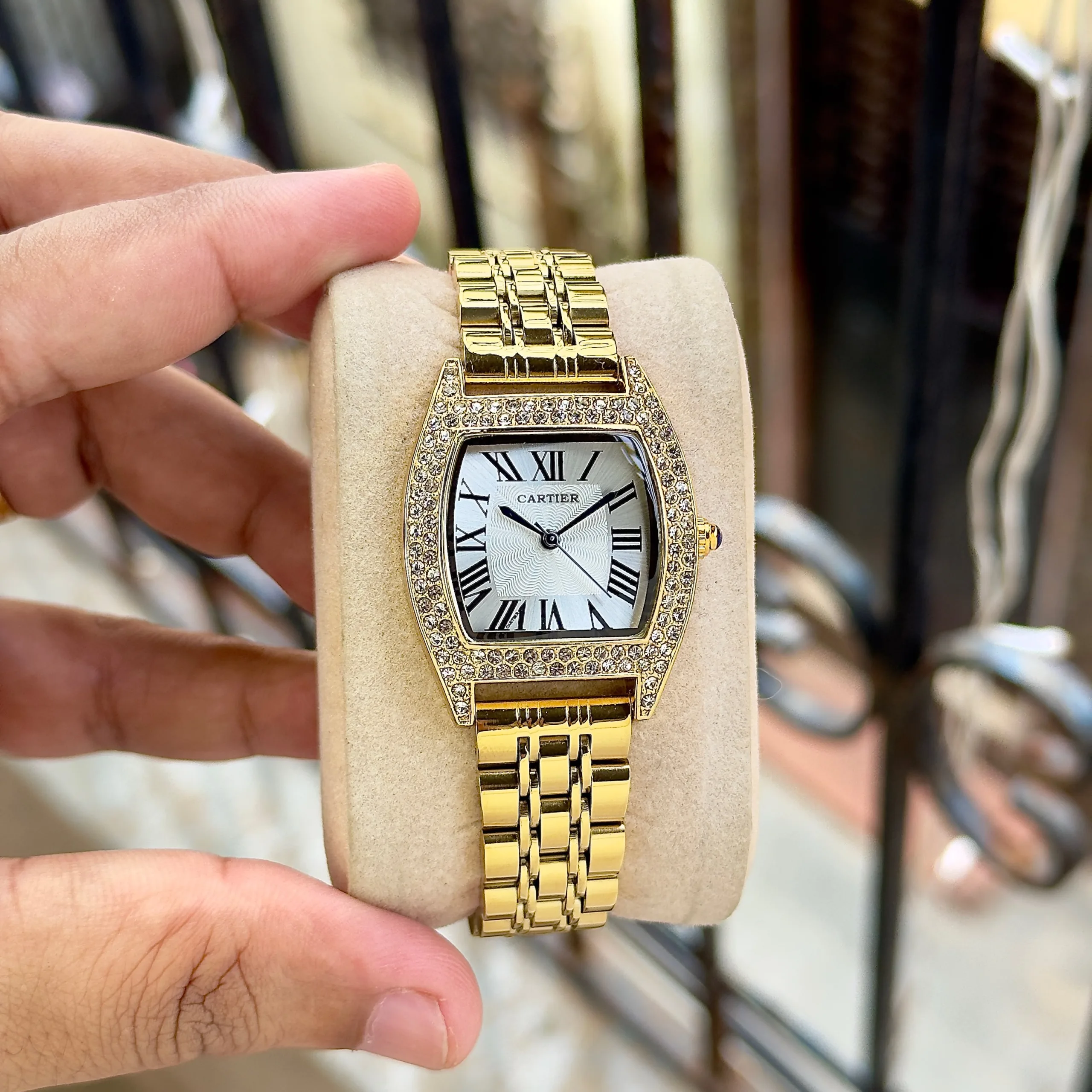 Cartier Tortue Style 28 MM