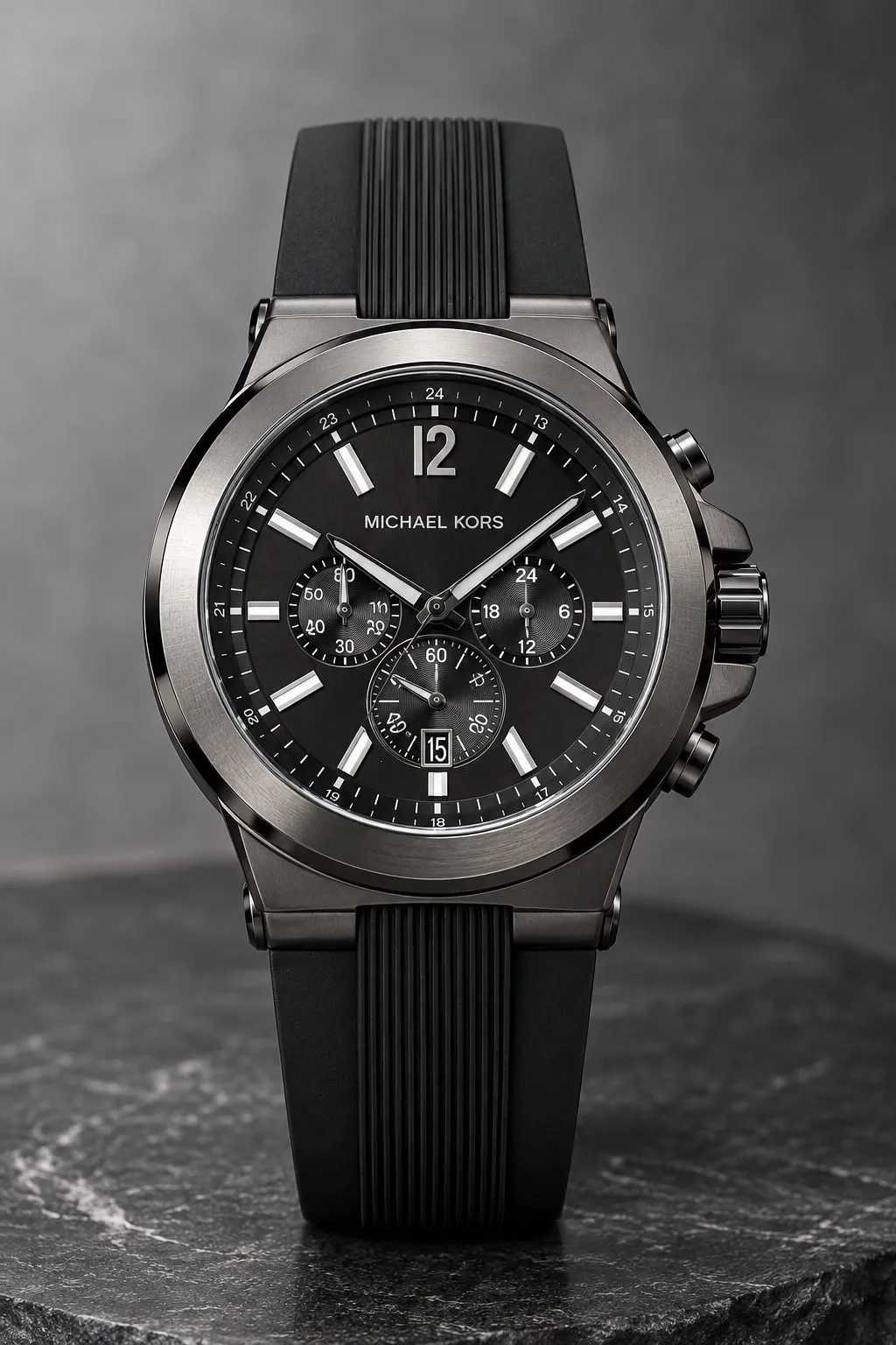 Michael Kors Dylan Chronograph - Image 2